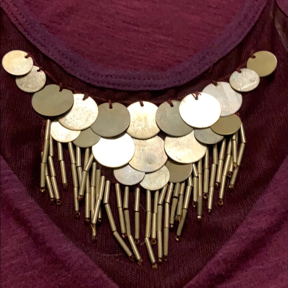 Hollister maroon embellished, metal beating fringe cropped tank top Size S